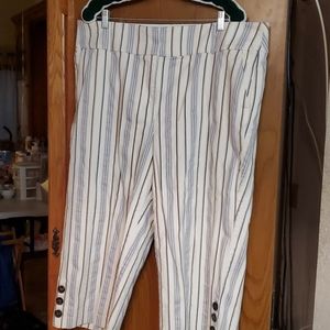 Lane Bryant "The Laney" Capris